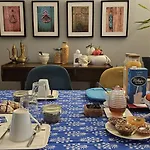 Marina Lounge 招待所