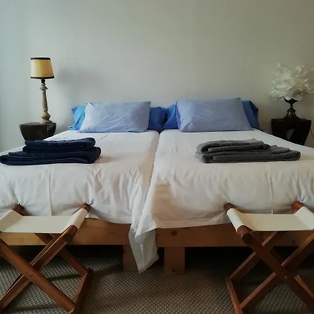 Marina Lounge Guest house